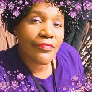 Meet your Posher, Sharon